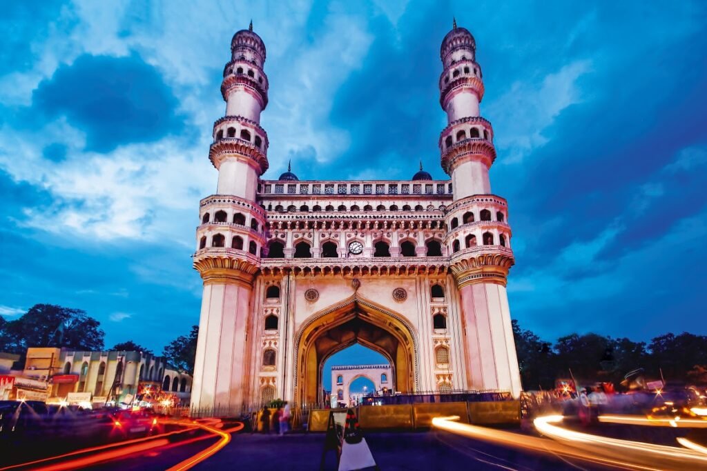 Charminar - a timeless spotlight place in Hyderabad to visit